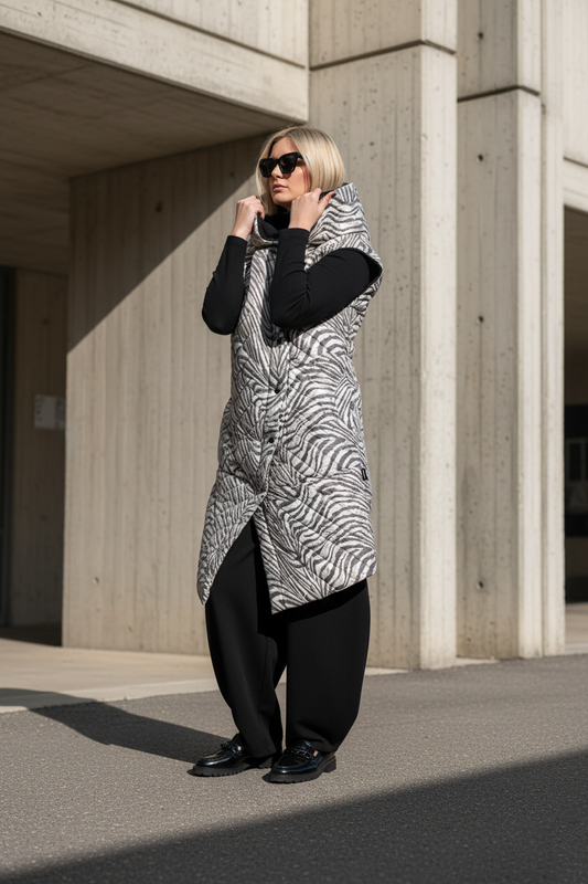 Zimní kabát 2v1 s odepínacími rukávy – Bílý tygr