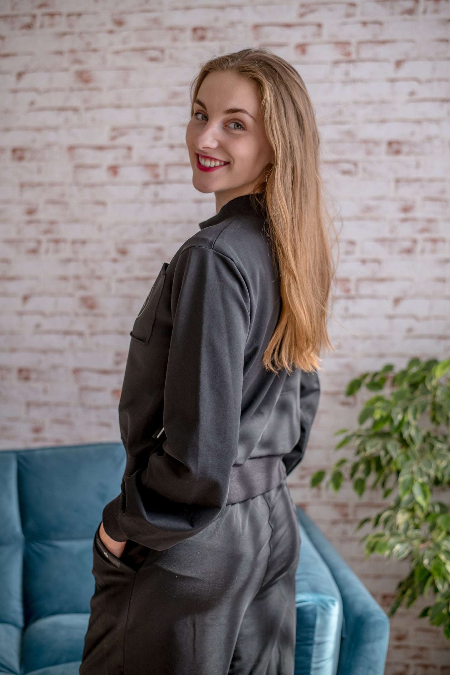 Mikina – Teď a Tady – Černá
