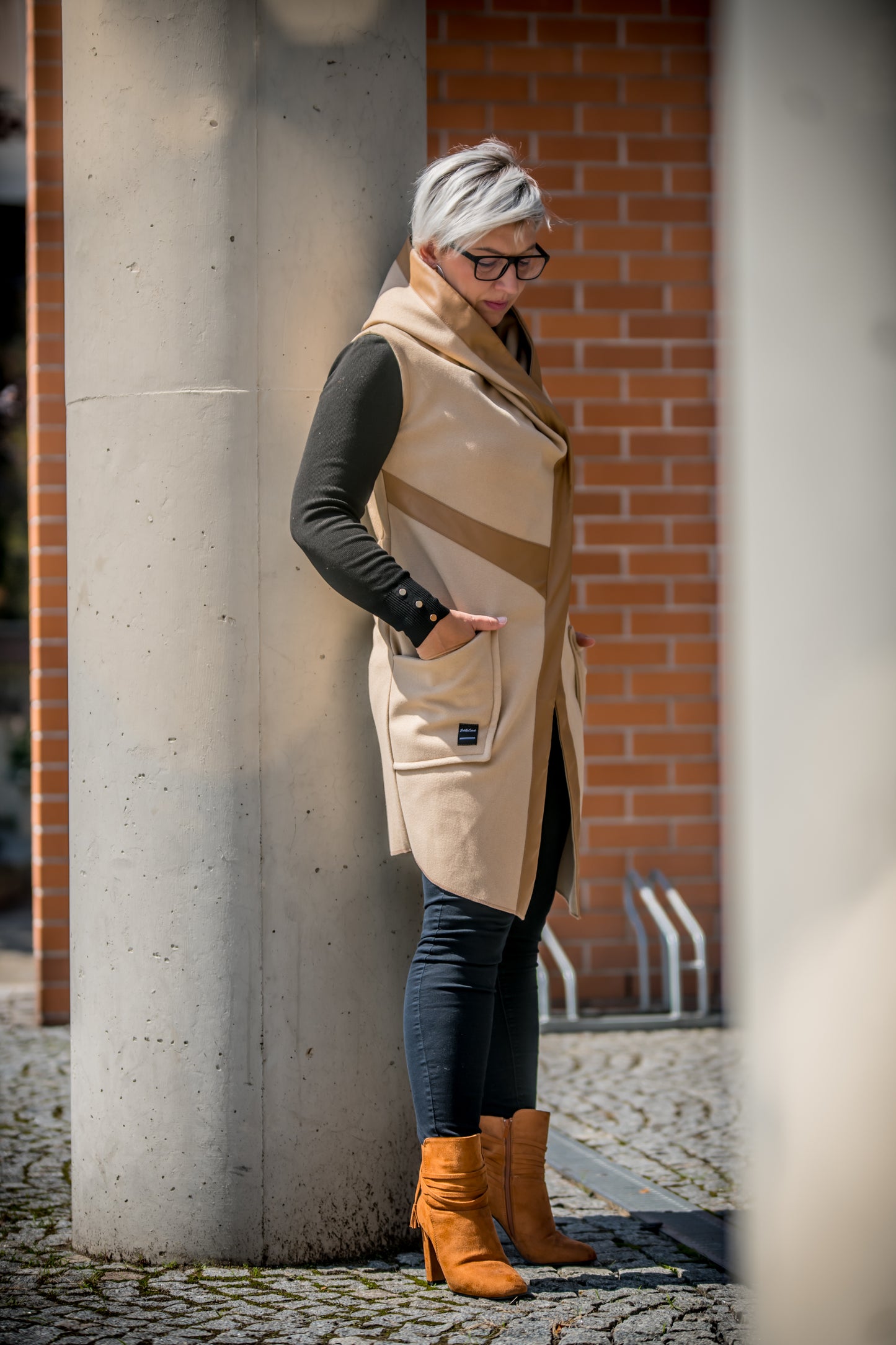 Vesta Shei_Sheis – Camel