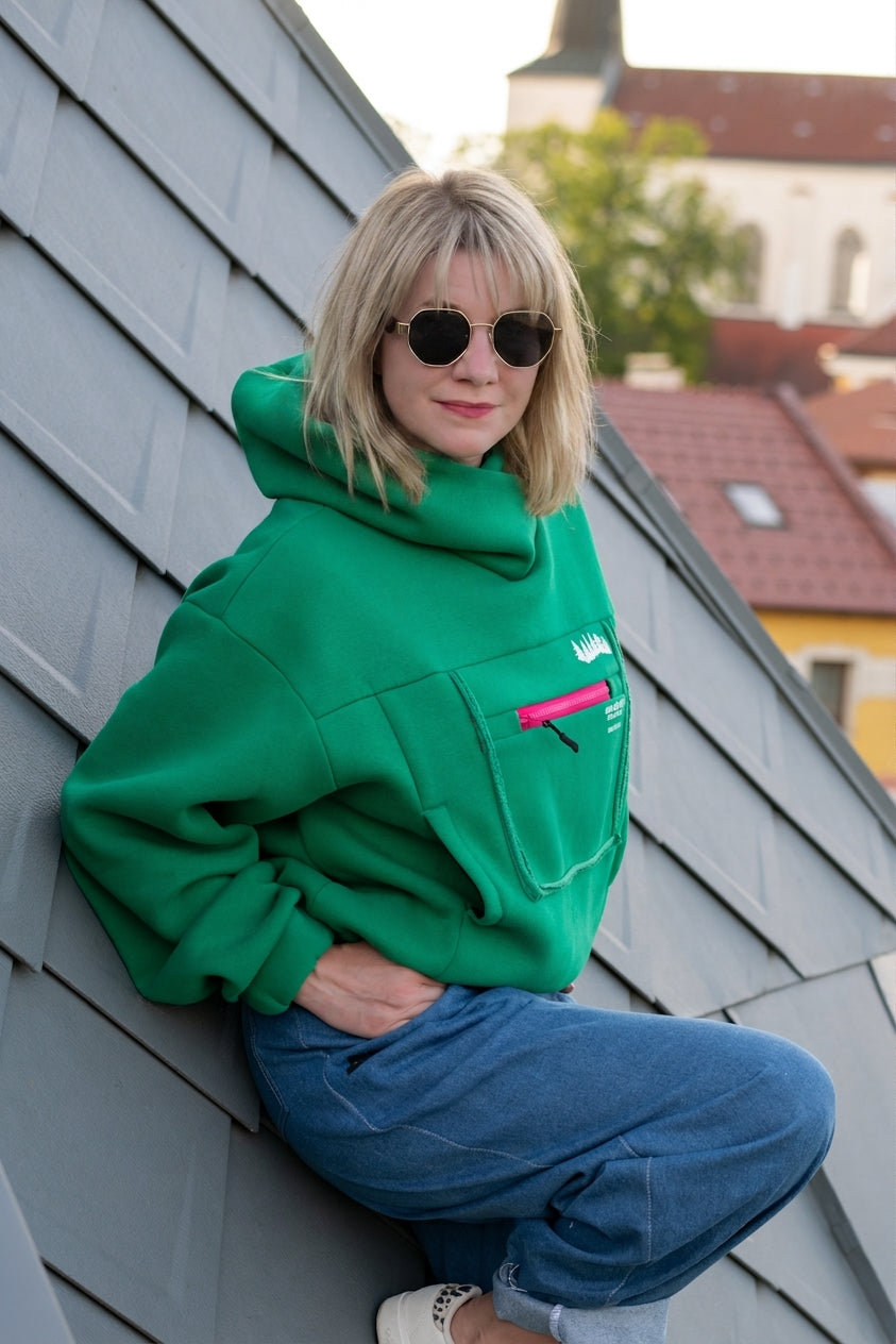 Zelená mikina - teď a tady